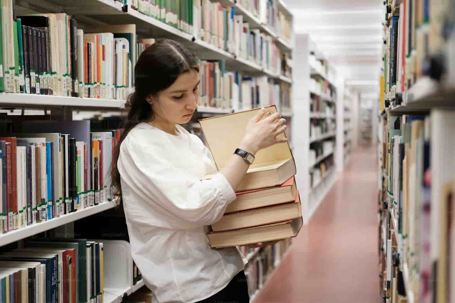 Illustration till artikeln: Guide: Så använder du en AI-driven studieplattform för att halvera din tentaplugg-tid